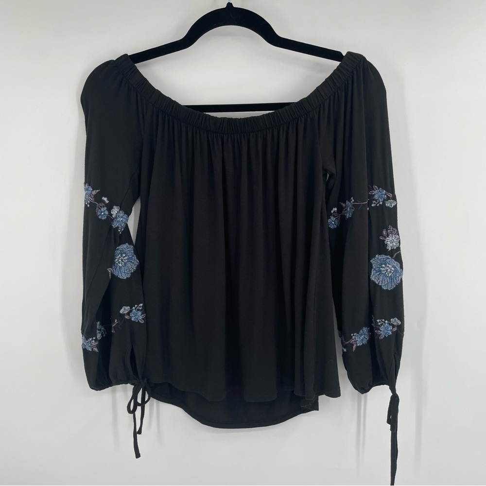 AEO Black Knit Off the Shoulder Top - Picture 9 of 12
